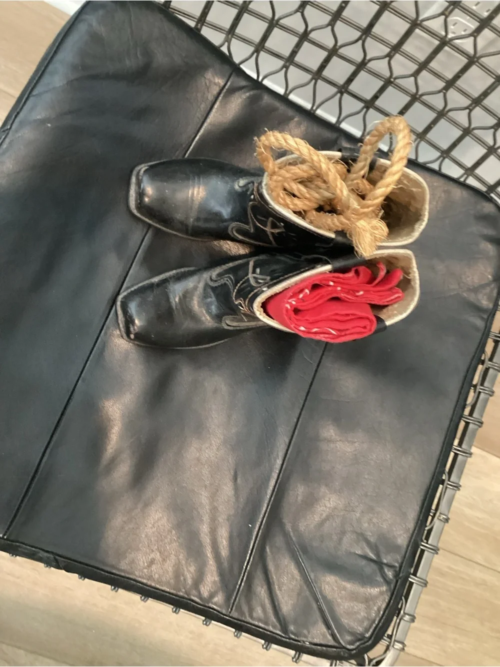 Vtg. 19668-1970 “Texas Brand” Boot Co. children’s boots. Black leather with